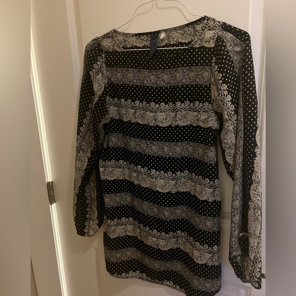 Black and tan dress size small